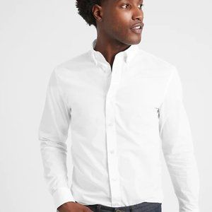 Slim-Fit Tech Stretch Shirt